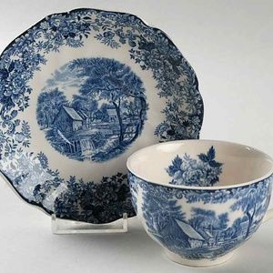 Johnson Bros Blue & White Teacup Set (Mill Stream)